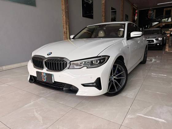 BMW 320i 2.0 16V TURBO GASOLINA M SPORT AUTOMÁTICO